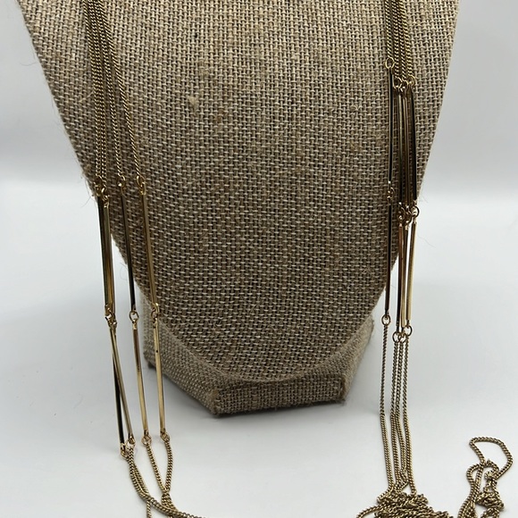 Four Tiered Minimalist Chain Necklace. - Picture 2 of 7